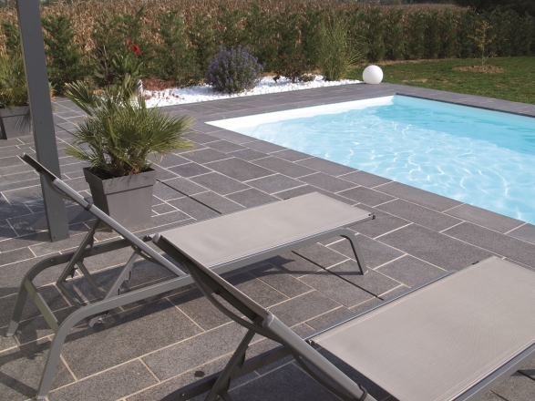 mobilier_de_jardin_en_granit_