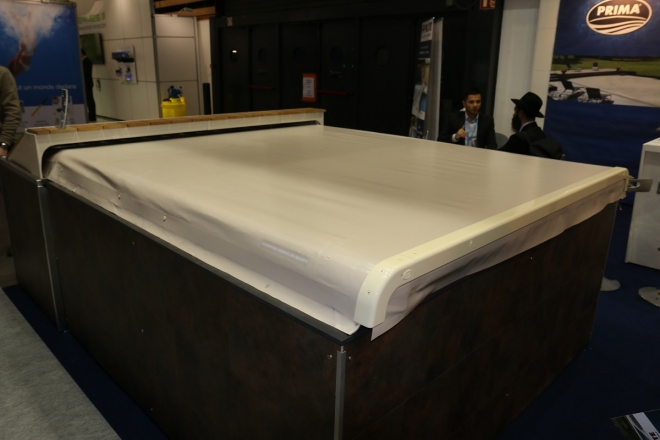 version escamotable ouverture automatique piscine Prime 