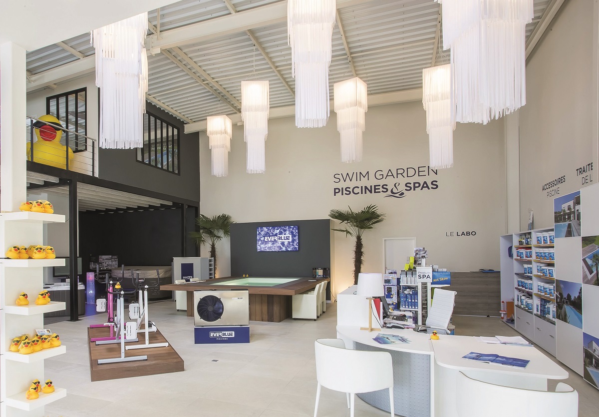 L’intérieur du magasin Swim Garden L’intérieur du magasin Swim Garden