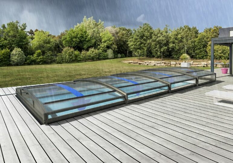 Rain collect piscine