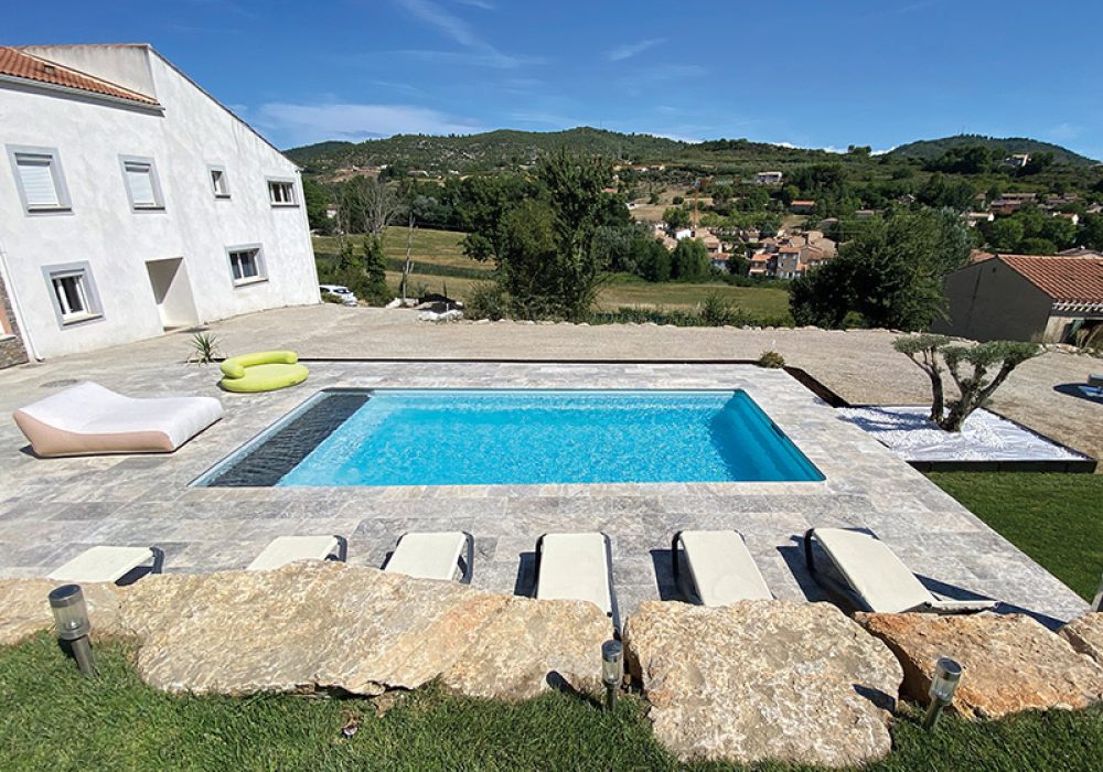 Réalisation : Flots de Provence (04) - Piscines Ibiza