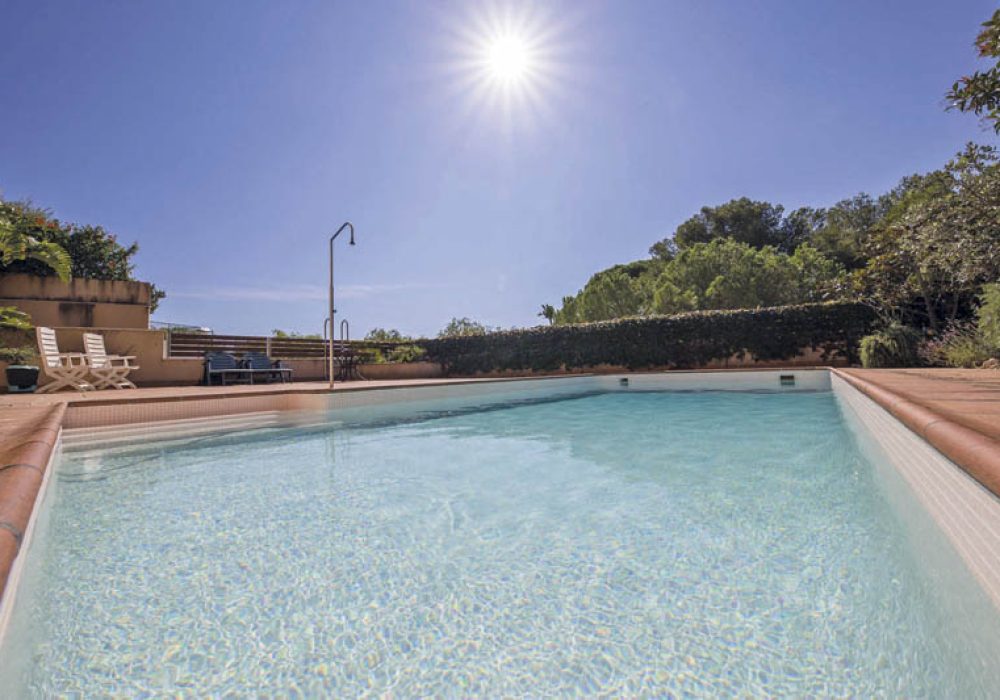 Swimming pool RENOLIT ALKORPLAN CERAMICS